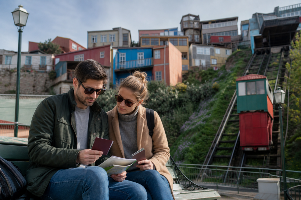 Pregătirea documentelor pentru debarcarea la Valparaíso, Chile