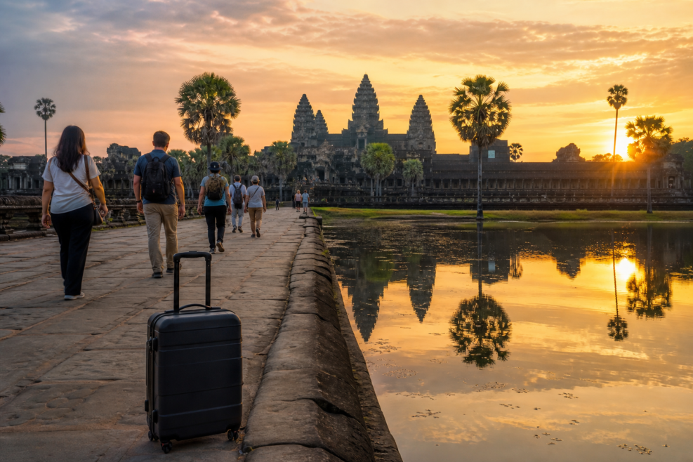 Angkor Wat, oprire esențială într-un traseu Bangkok Laos Vietnam