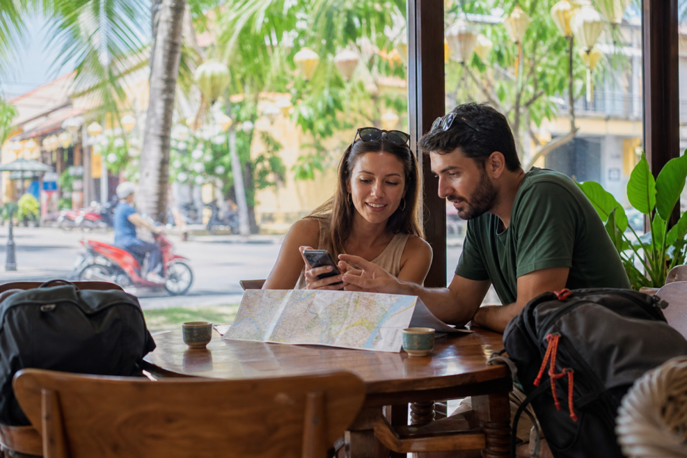 Călători planificând o vacanță în Da Nang și Hoi An